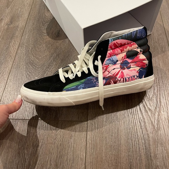 Damien Hirst x Vans Sk8 Hi Splatter skull - Picture 2 of 7